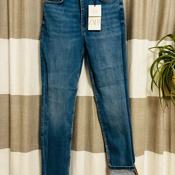 Zara Women's Classic Blue Straight Leg Jeans - Picture 1 of 4